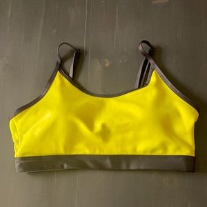 ZYIA Light & Tight Metallics. black yellow sports bra. Leggings also avail!
